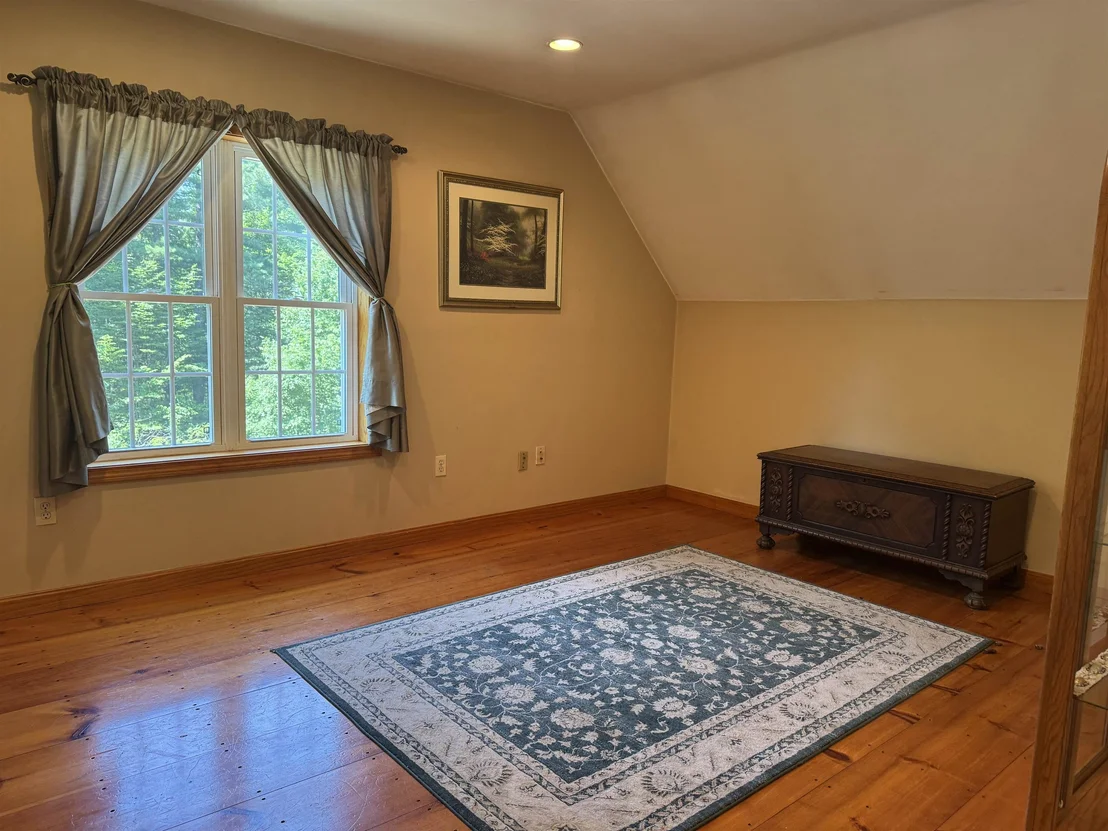 Photo of 107 Blake Hill