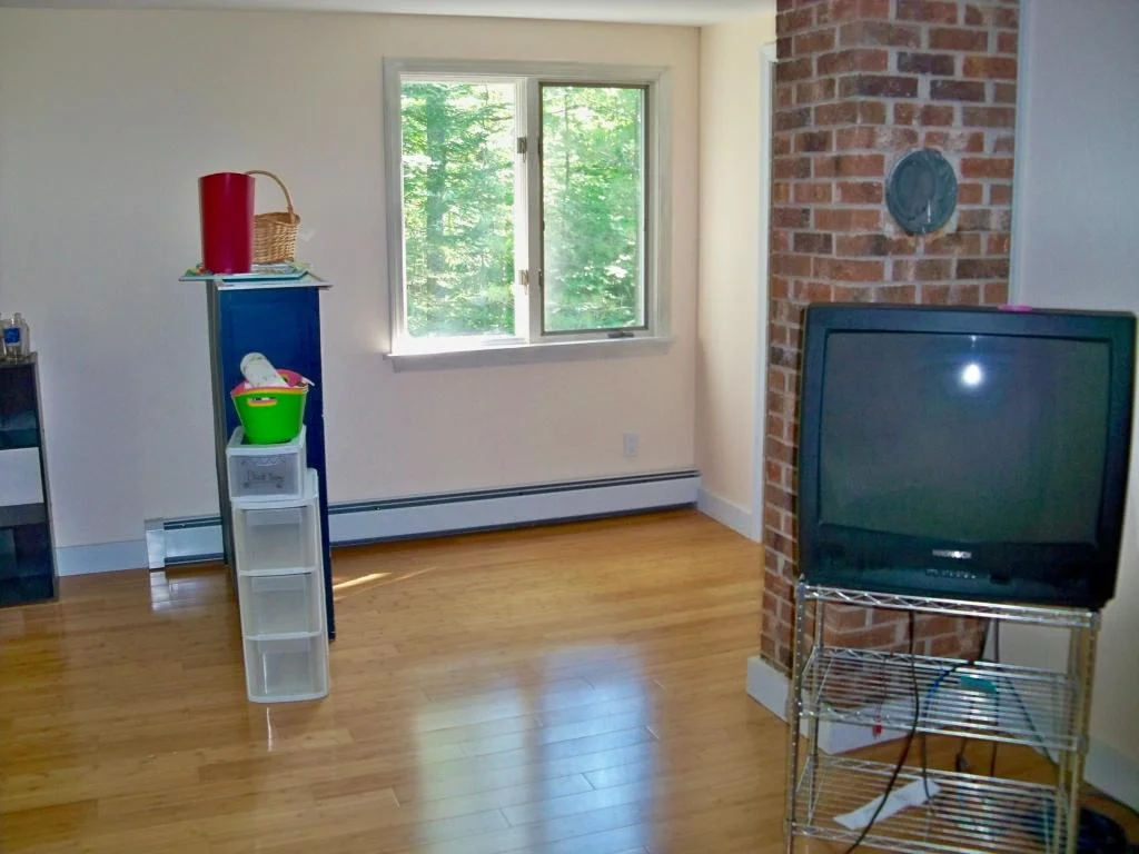 Photo of 33 Chadbourne Ave