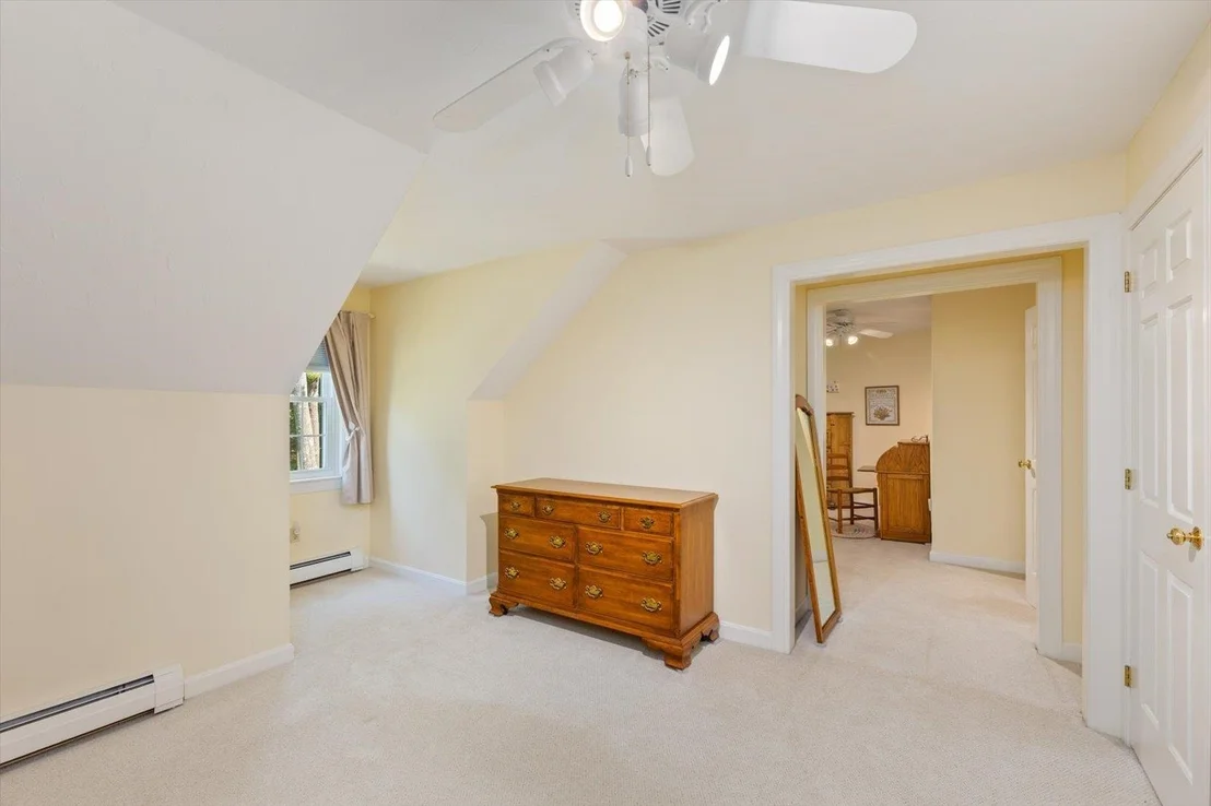 Photo of 185 Thomas