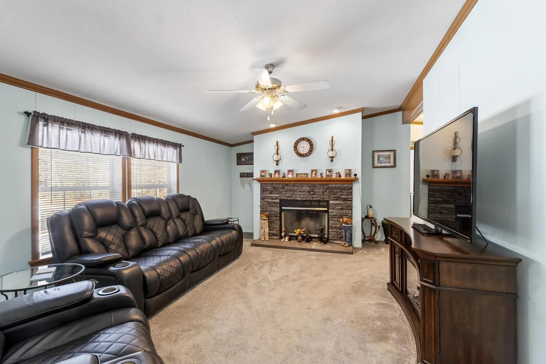 Photo of 168 Eagle Pond