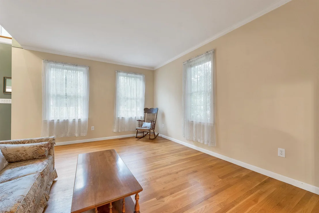 Photo of 55 Dunlap