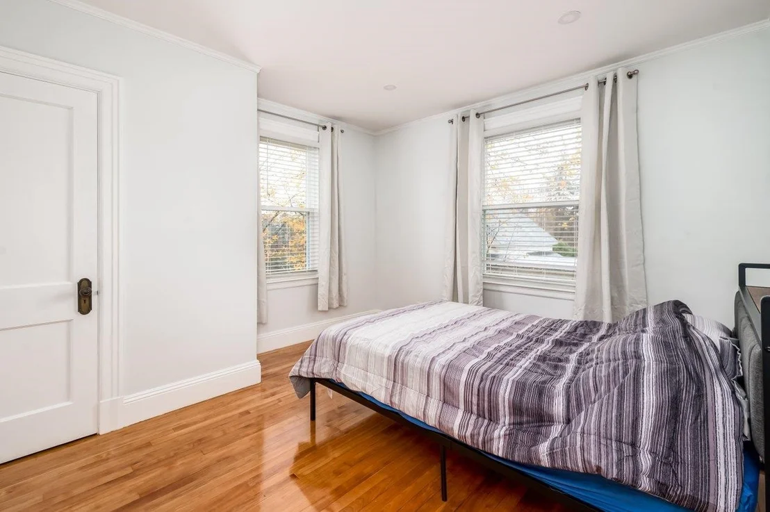 Photo of 815 Central