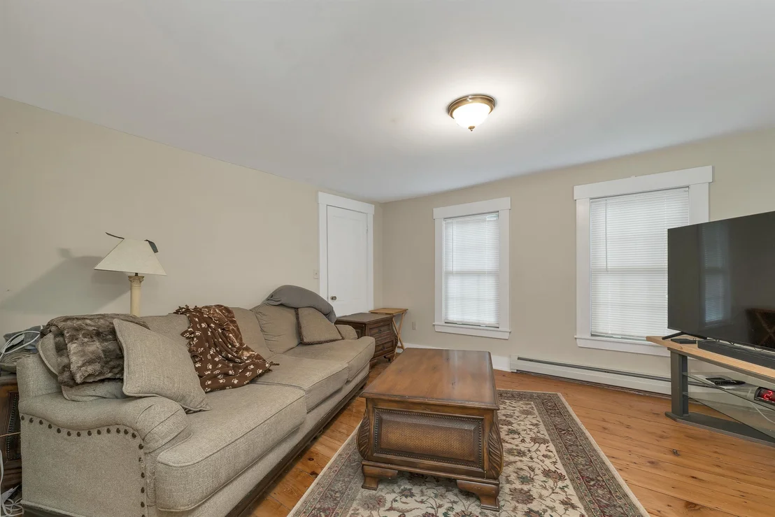 Photo of 239 Wentworth