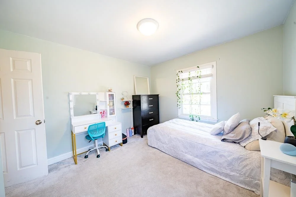 Photo of 75 Hall