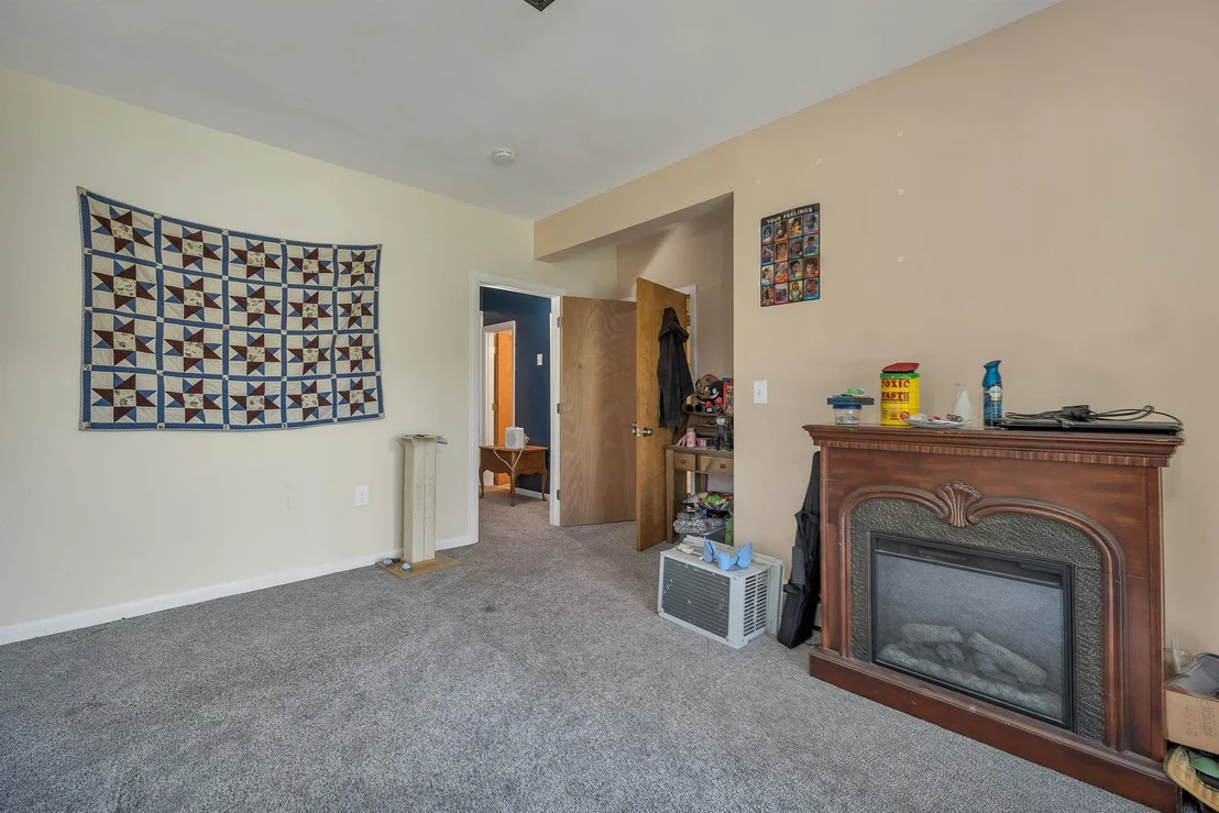 Photo of 166 Red Gate