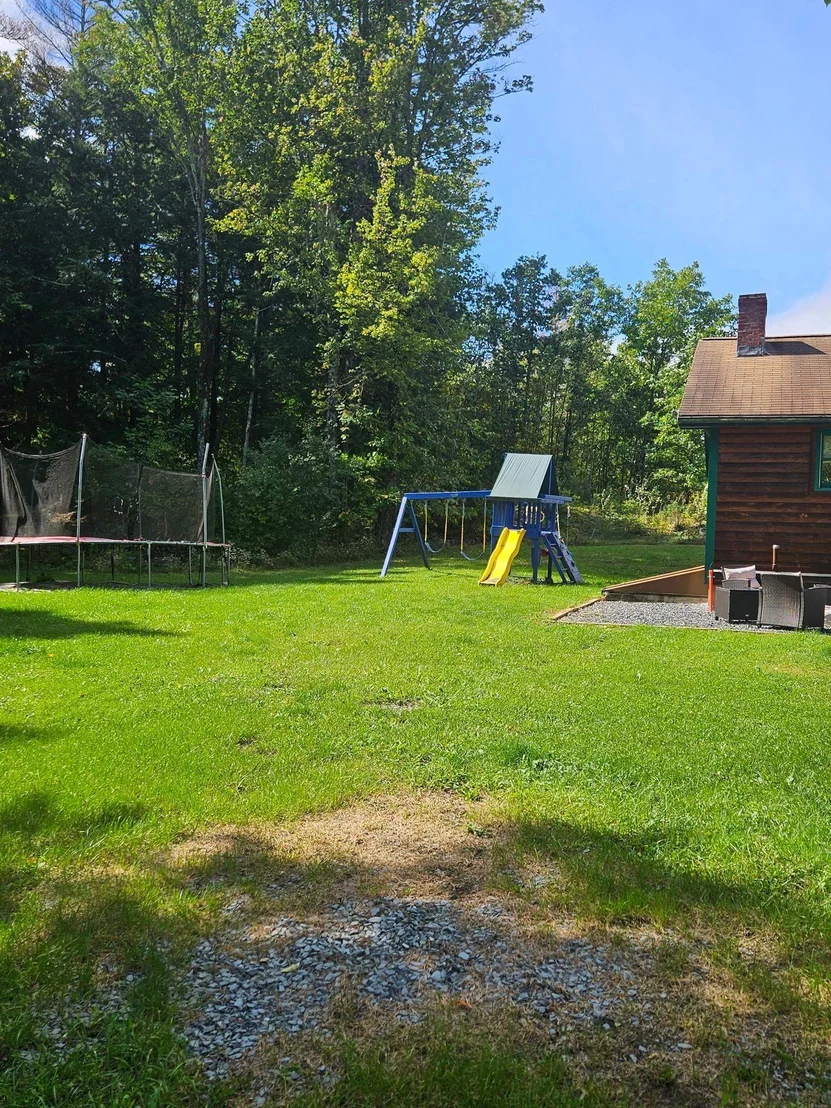 Photo of 731 Howard Hill