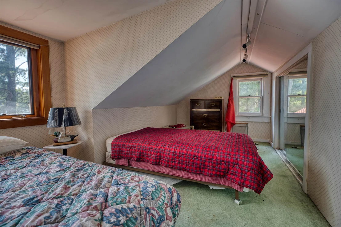 Photo of 148 Leavitt