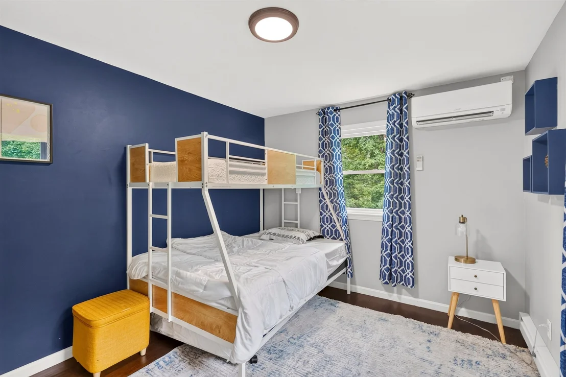 Photo of 87 Sleeper Hill