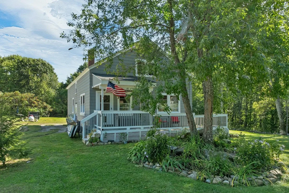 Photo of 40 Boston Hill