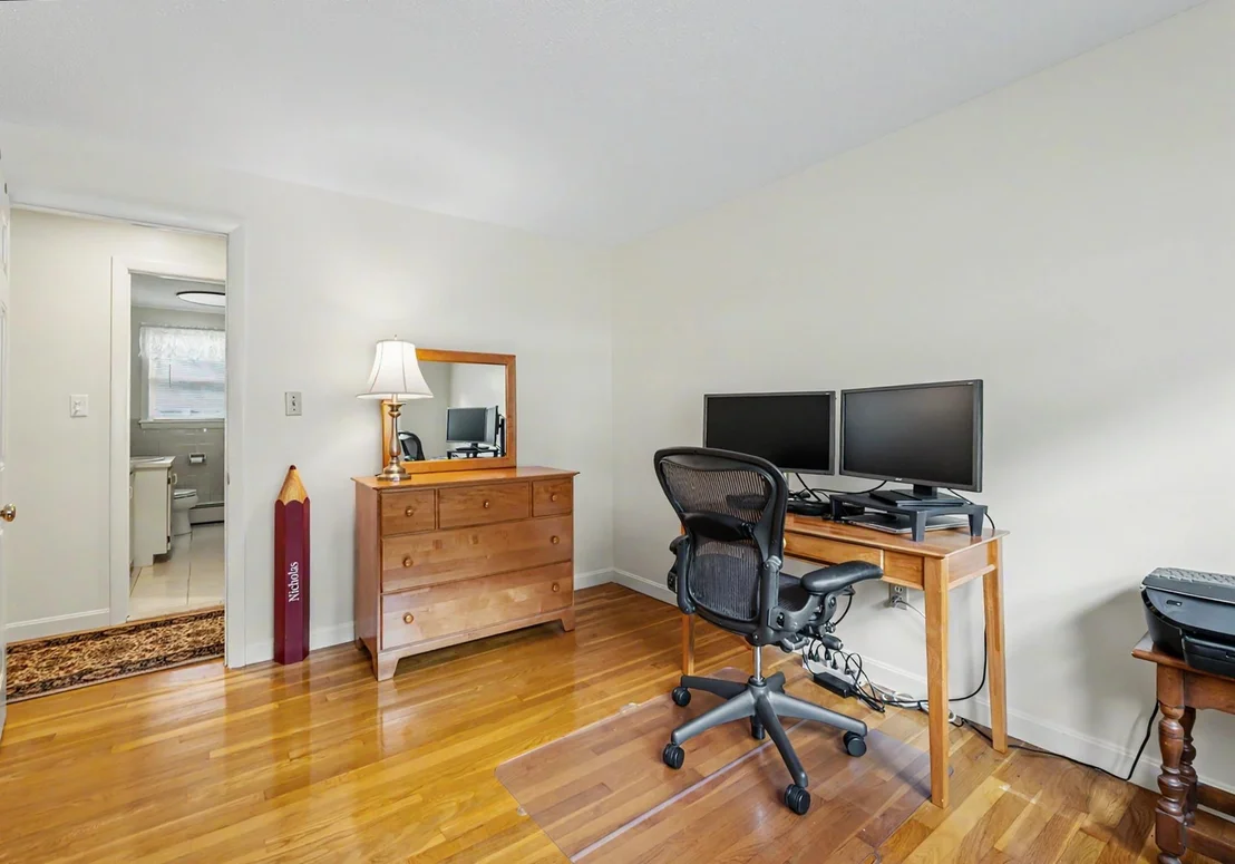 Photo of 14 Upstone