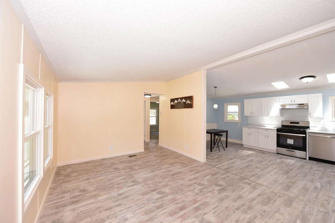 Photo of 74 Lamplighter