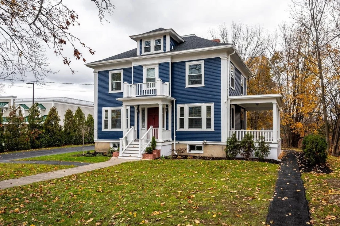Photo of 815 Central