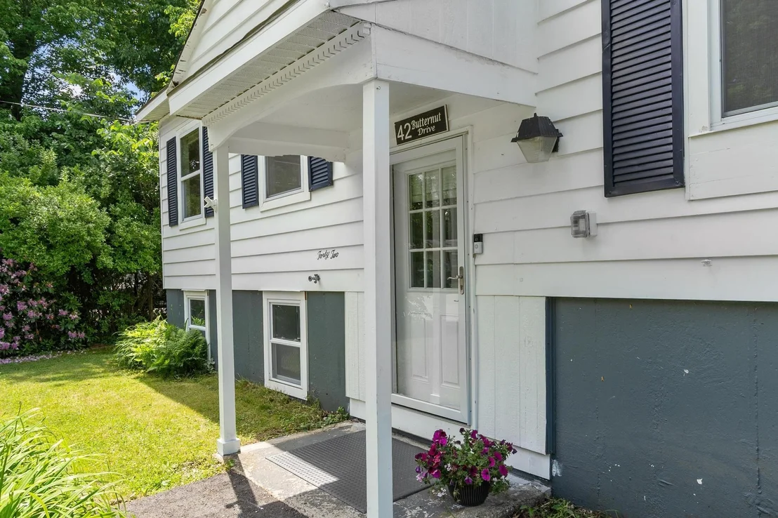 Photo of 42 Butternut