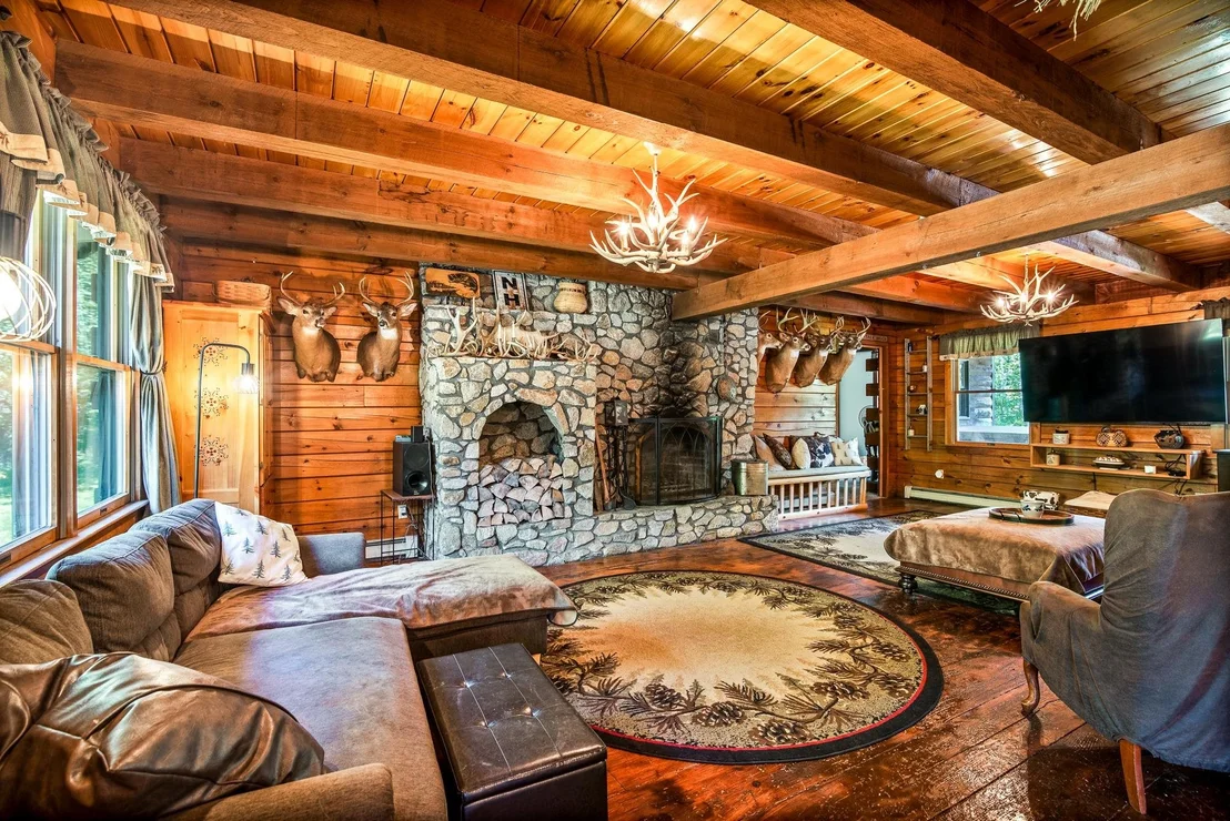 Photo of 708 2Nd Crown Point