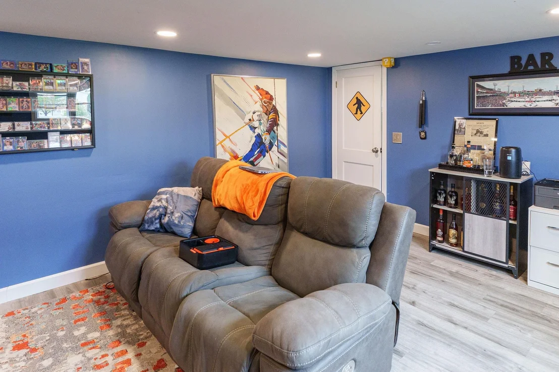 Photo of 2515 Mountain View