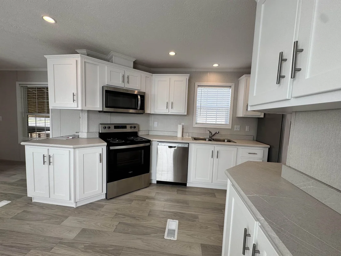 Photo of 28 Pine