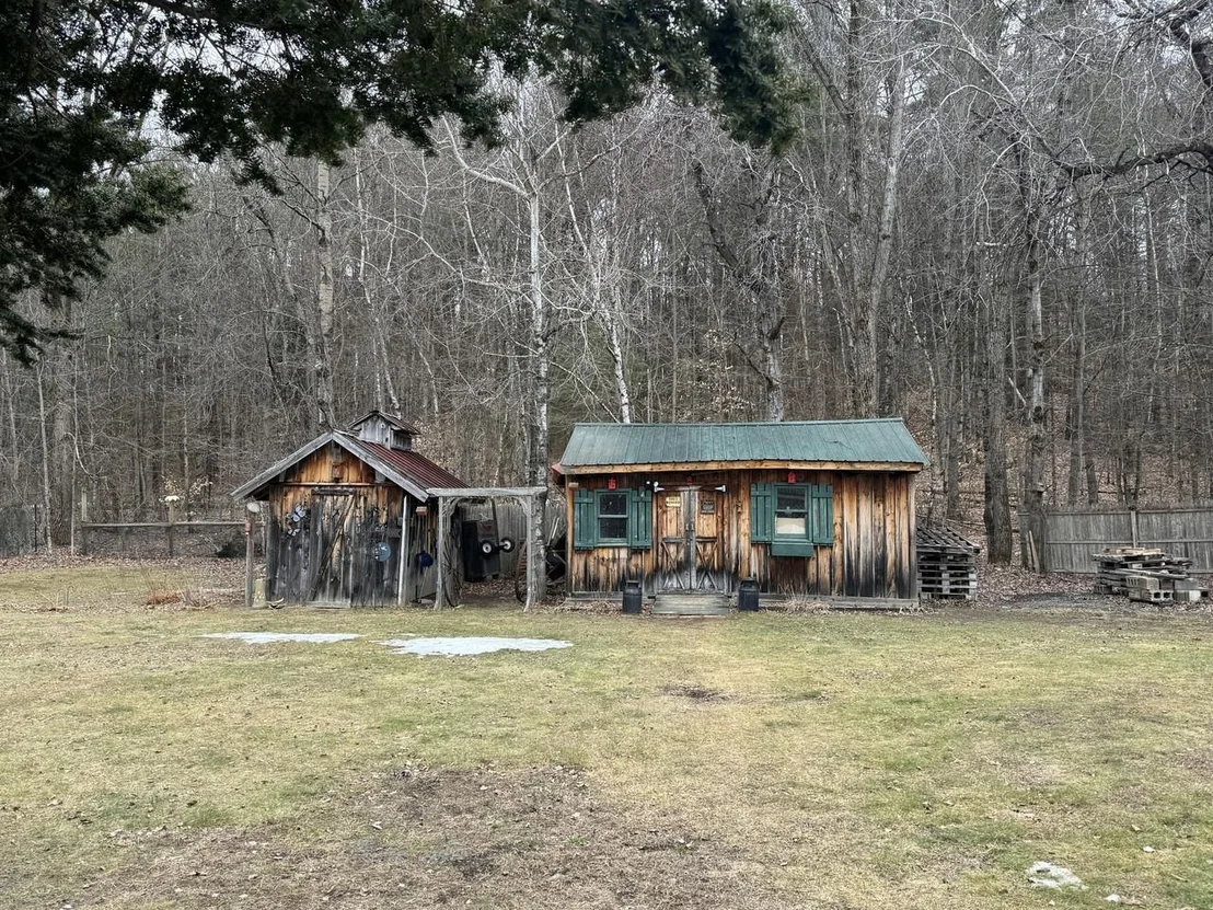 Photo of 425 Taylor