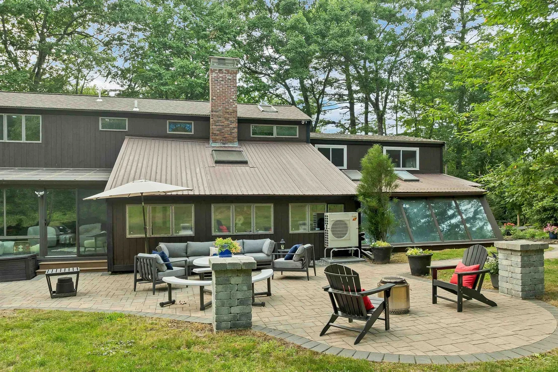 Photo of 125 Castle Hill
