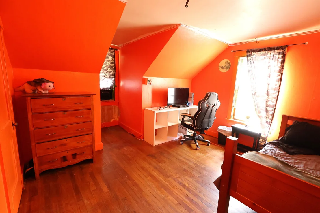 Photo of 427 Maple