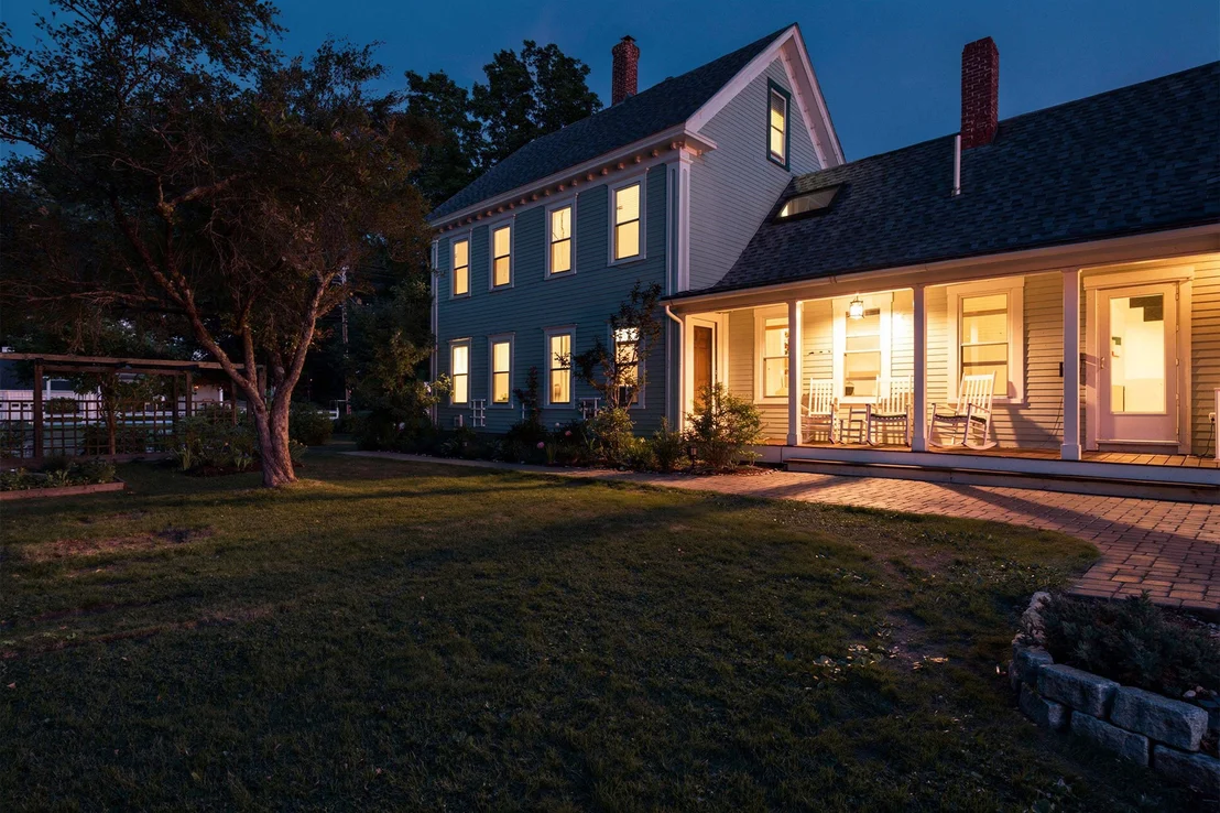 Photo of 460 Main