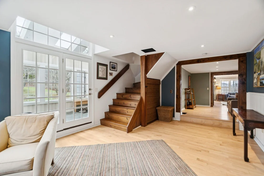 Photo of 441 Rhoades Hill