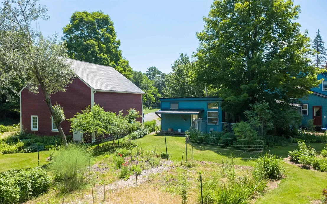 Photo of 535 Oxbow
