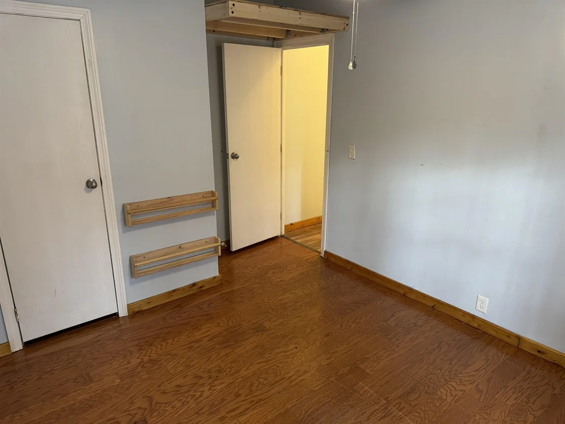 Photo of 1352 Mud Hollow