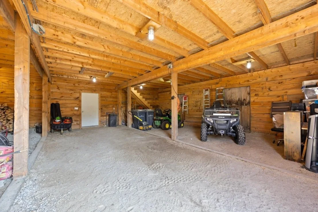 Photo of 335 Granite