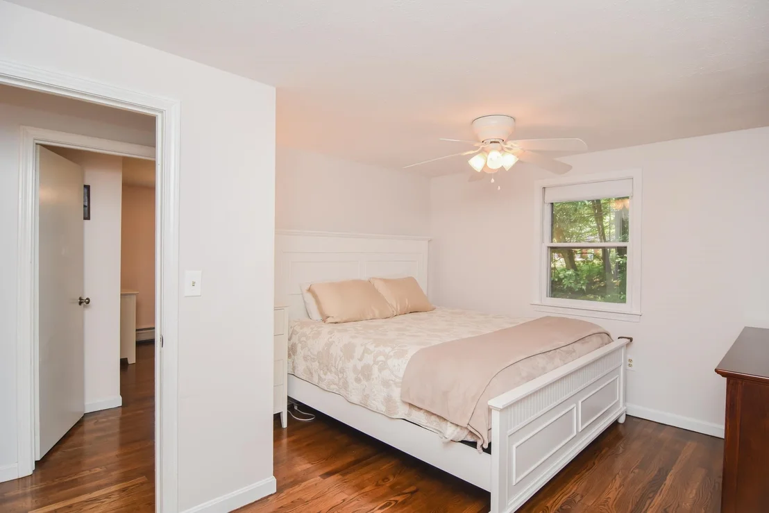 Photo of 3 Greenleaf
