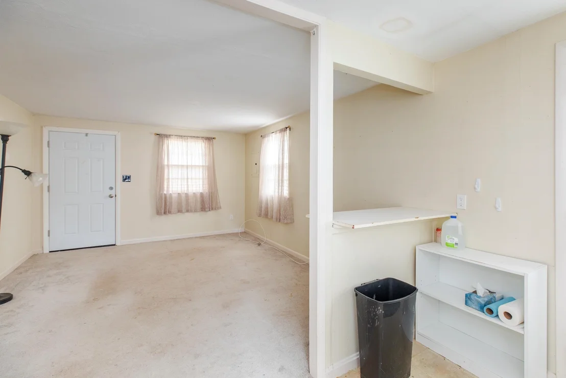 Photo of 19 Tucker