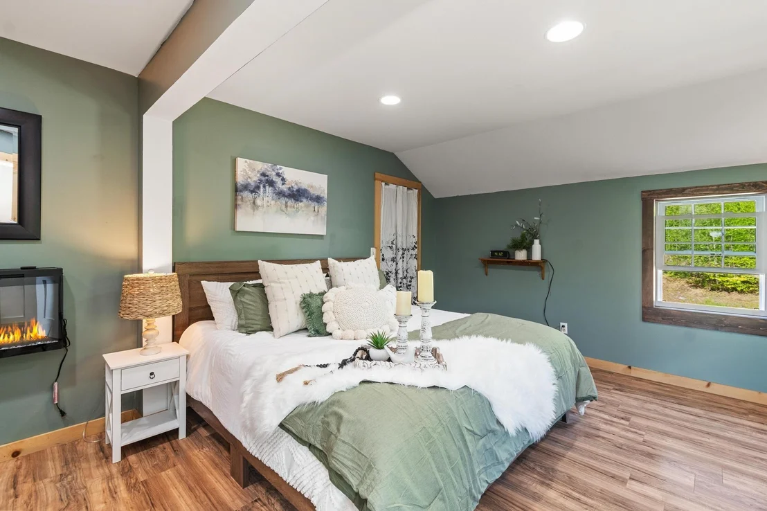 Photo of 559 Valley View