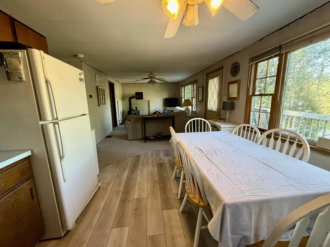 Photo of 281 Cedar Pond