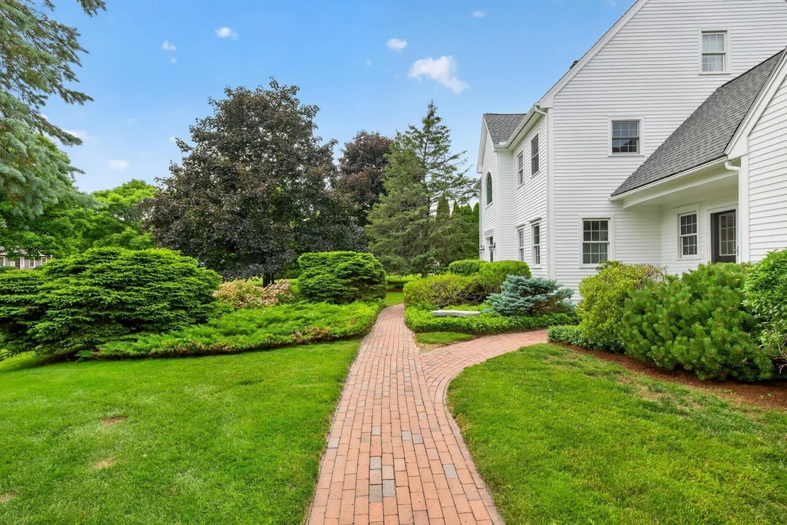 Photo of 4 Berry Hill