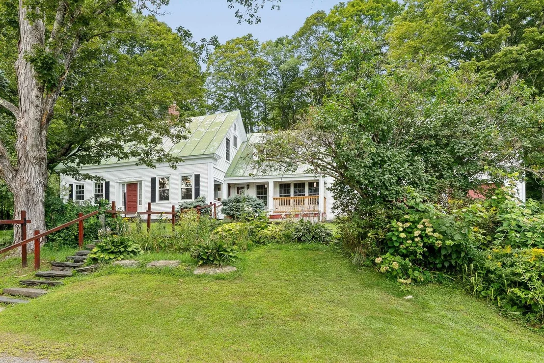 Photo of 373 Perham