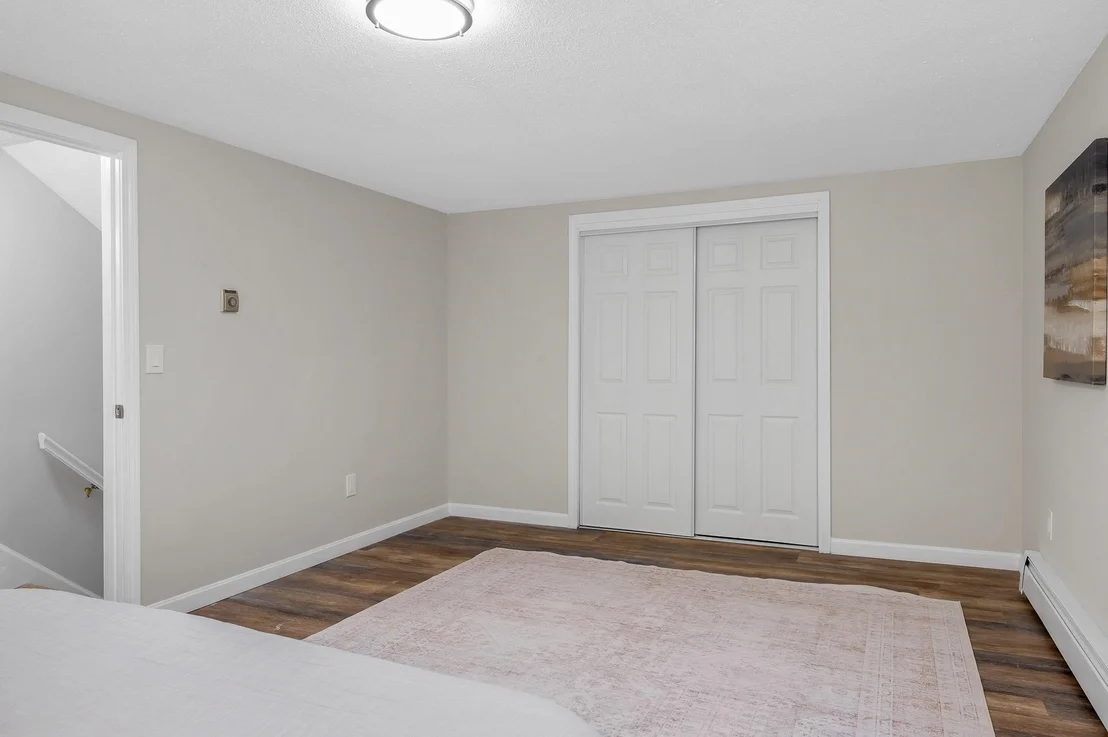 Photo of 172 Warner Hill