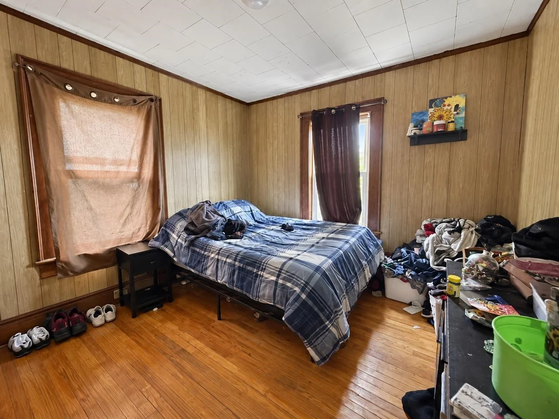 Photo of 653 2Nd