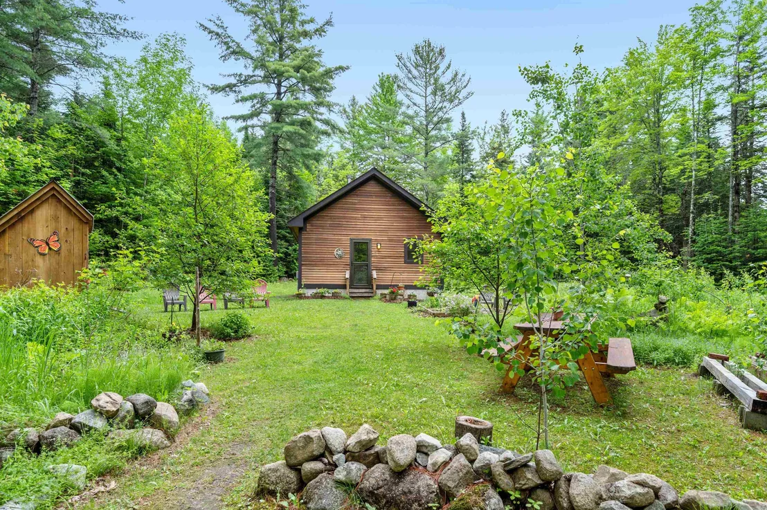 Photo of 228 Guyette