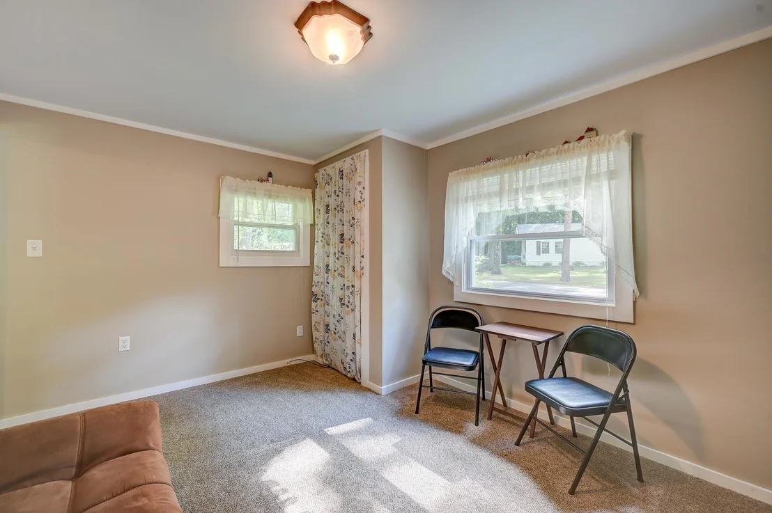 Photo of 93 Eagle Ledge