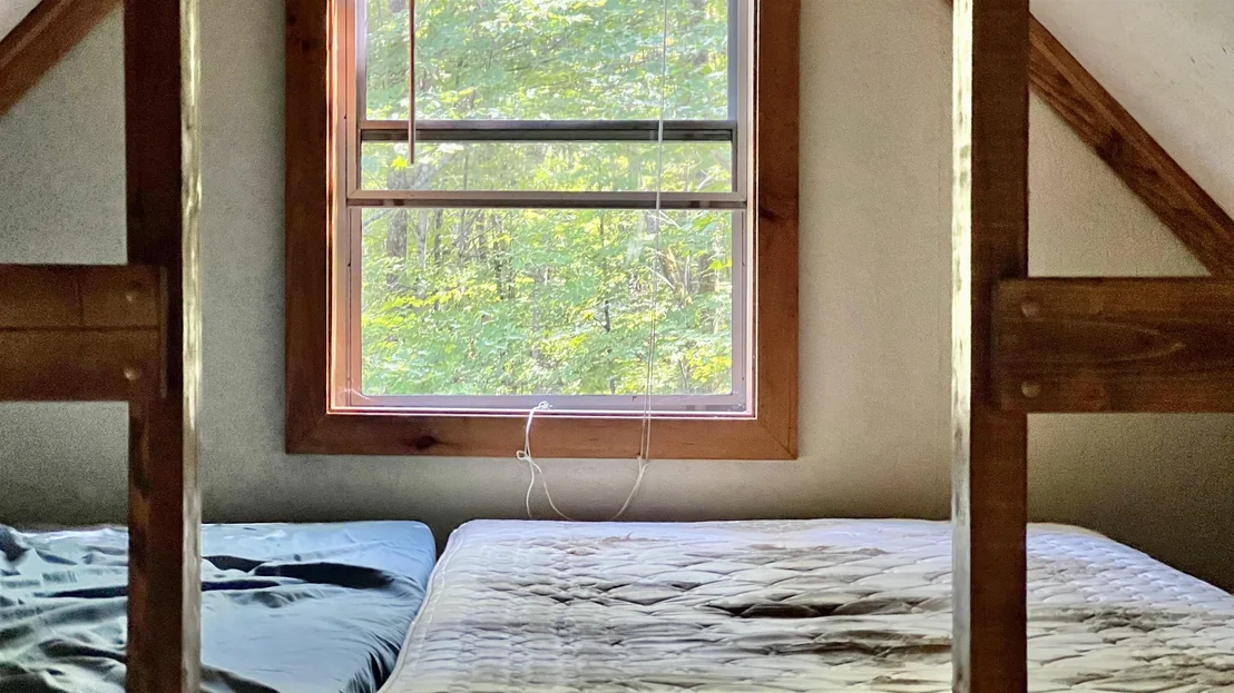 Photo of 2075 Codding Hollow