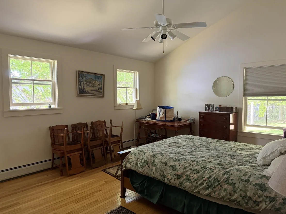 Photo of 78 Buzzell East
