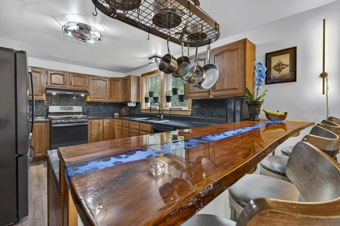 Photo of 333 Roby