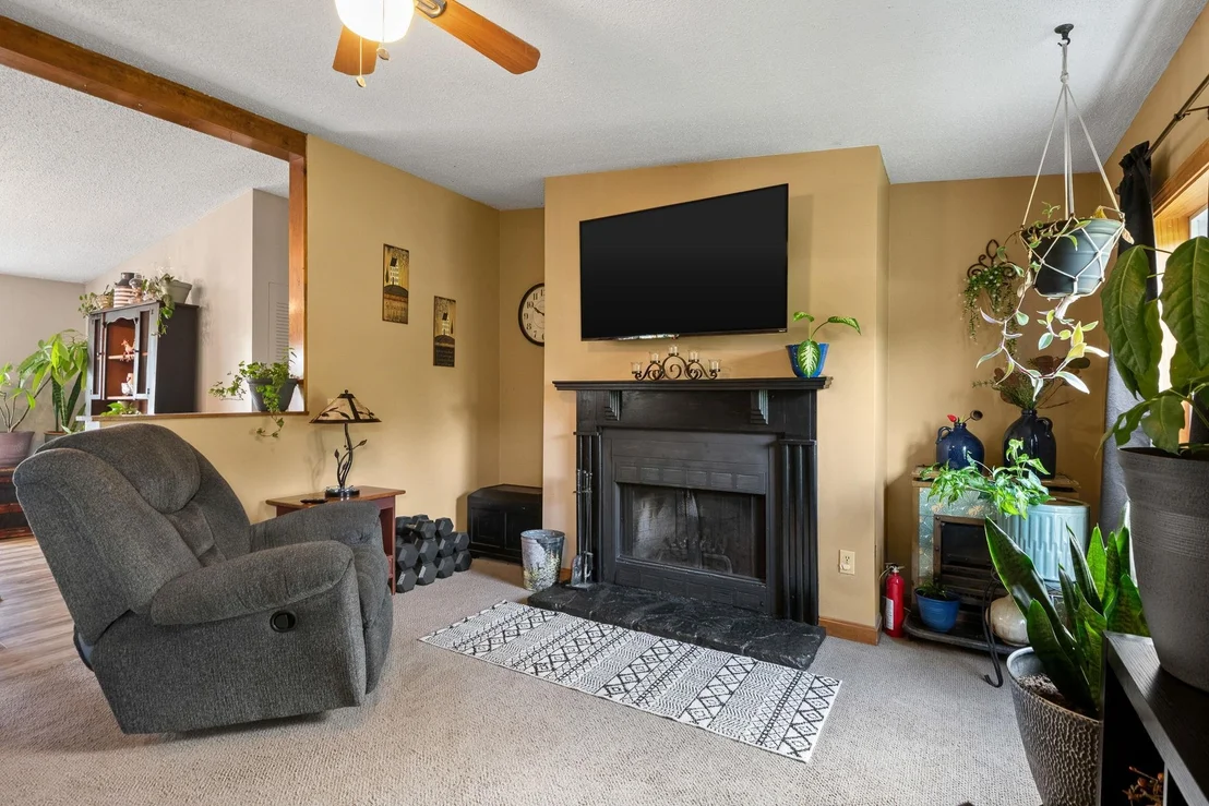 Photo of 351 Dickinson