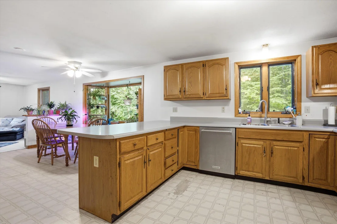 Photo of 71 Blevens