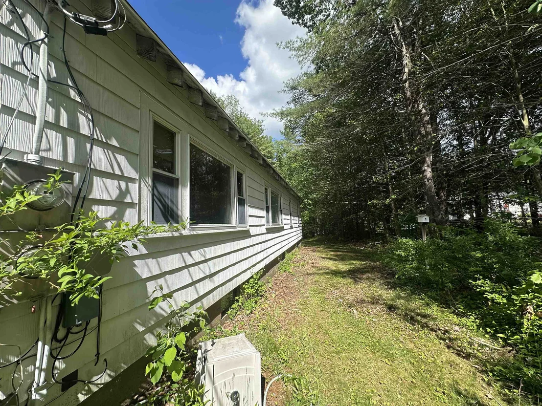 Photo of 85 Holt