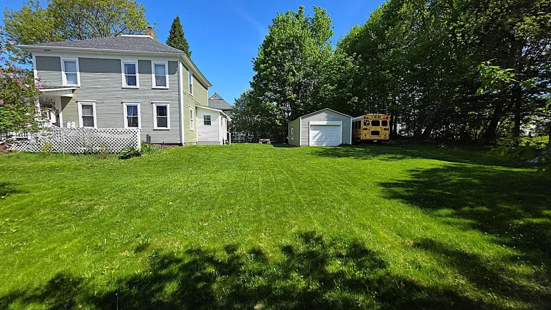 Photo of 44 Taylor