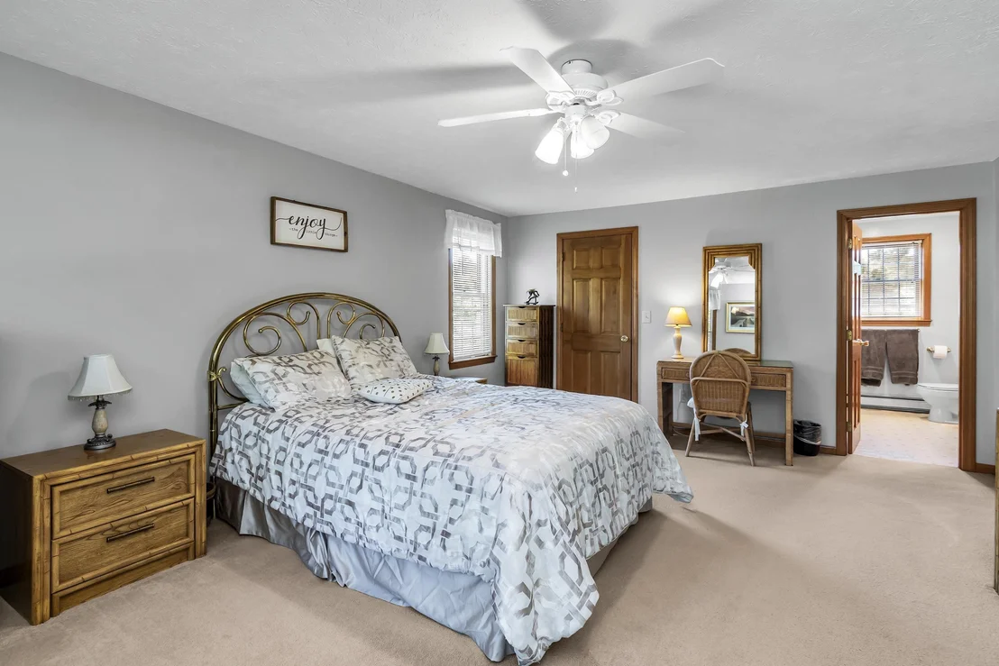 Photo of 11 Nutfield