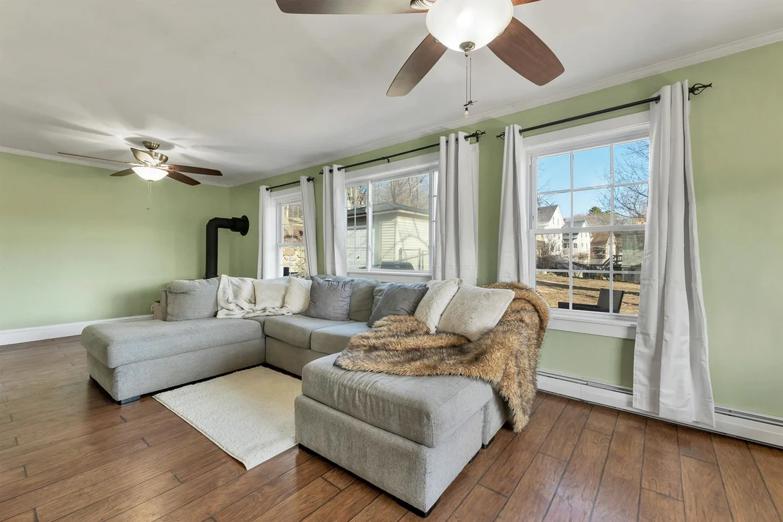 Photo of 48 Baldwin
