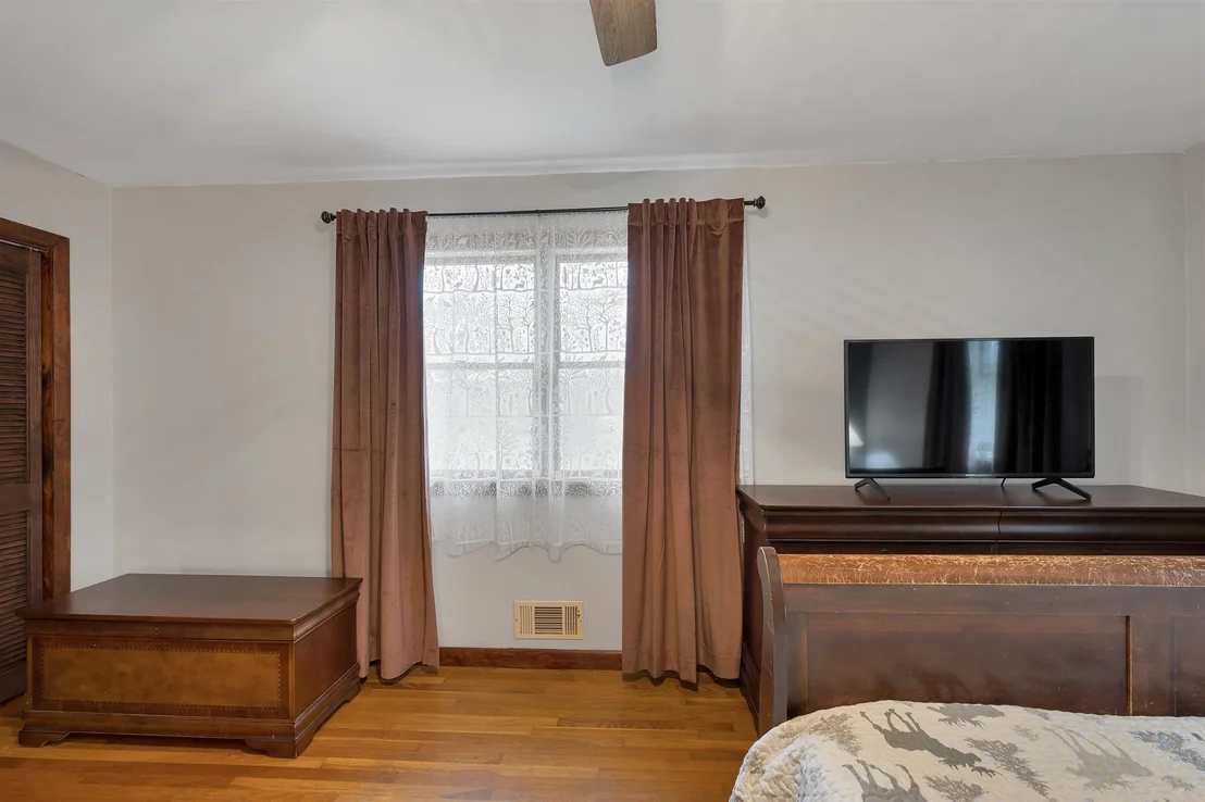 Photo of 44 Suncook Valley