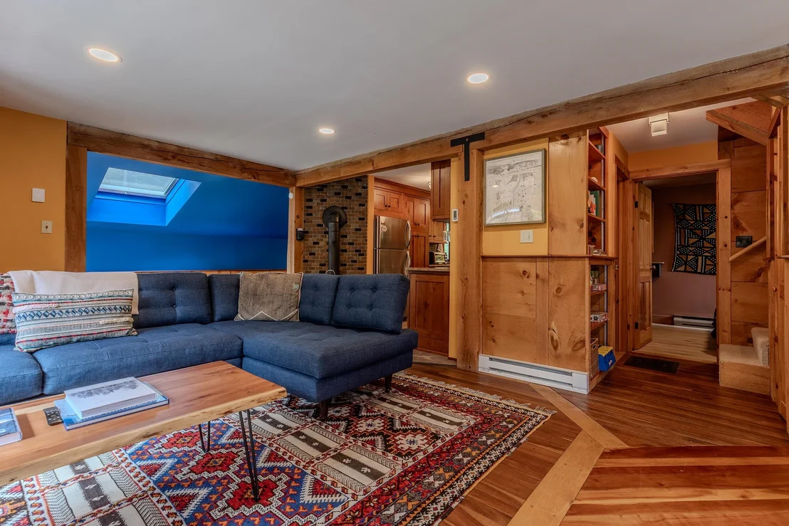 Photo of 628 Moss Brook