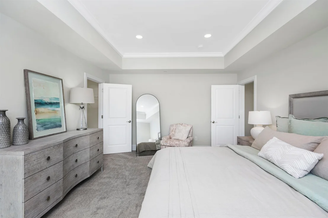 Photo of 8 Acadia